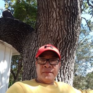 Meet your Posher, Carlito